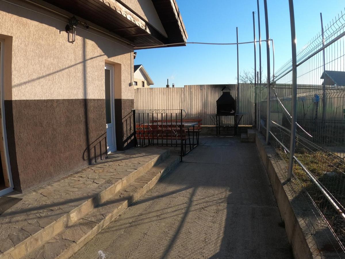 Motel Aris Meridian Piatra Neamţ Exterior foto