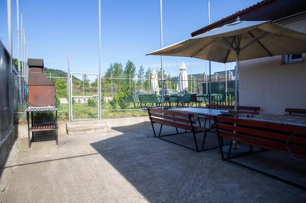 Motel Aris Meridian Piatra Neamţ Exterior foto